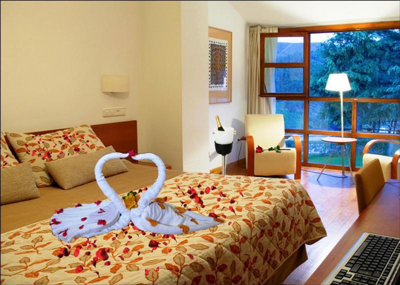 Hotel Hurdes Reales Las Mestas Bagian luar foto